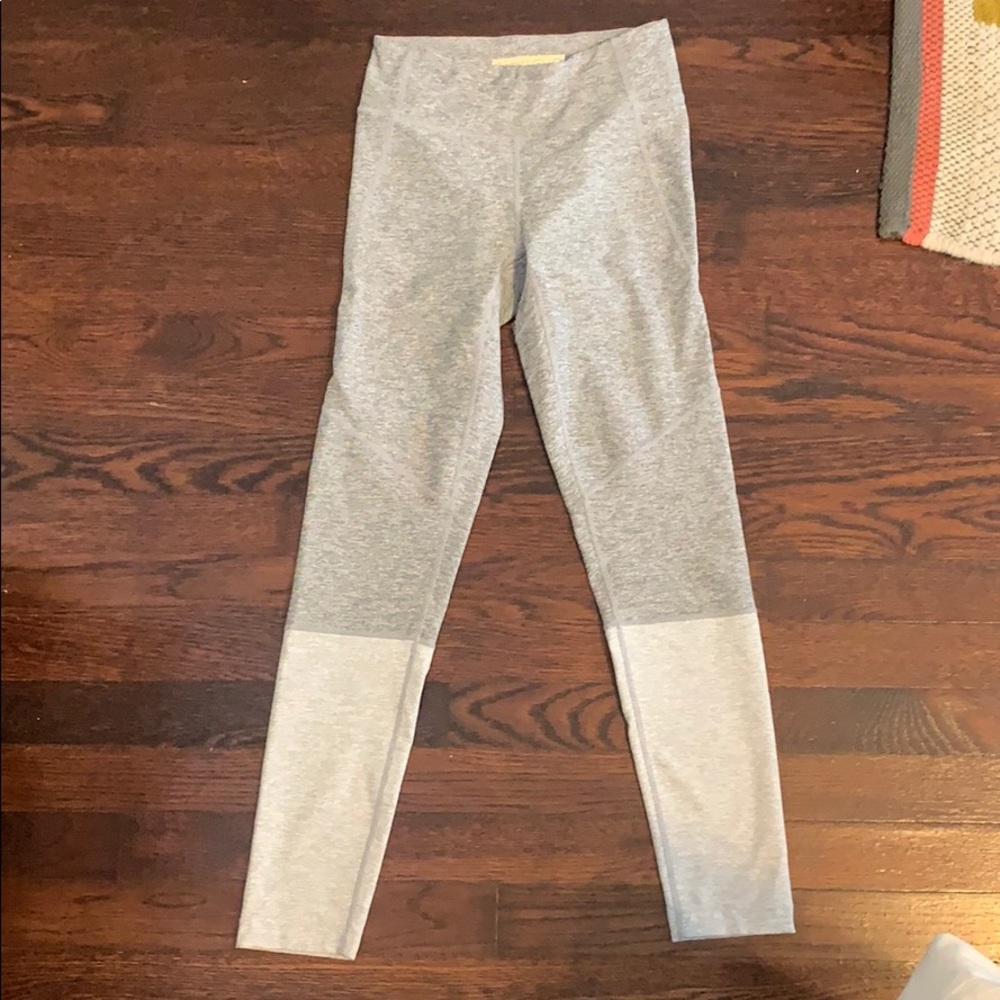 Outdoor voices dipped leggings